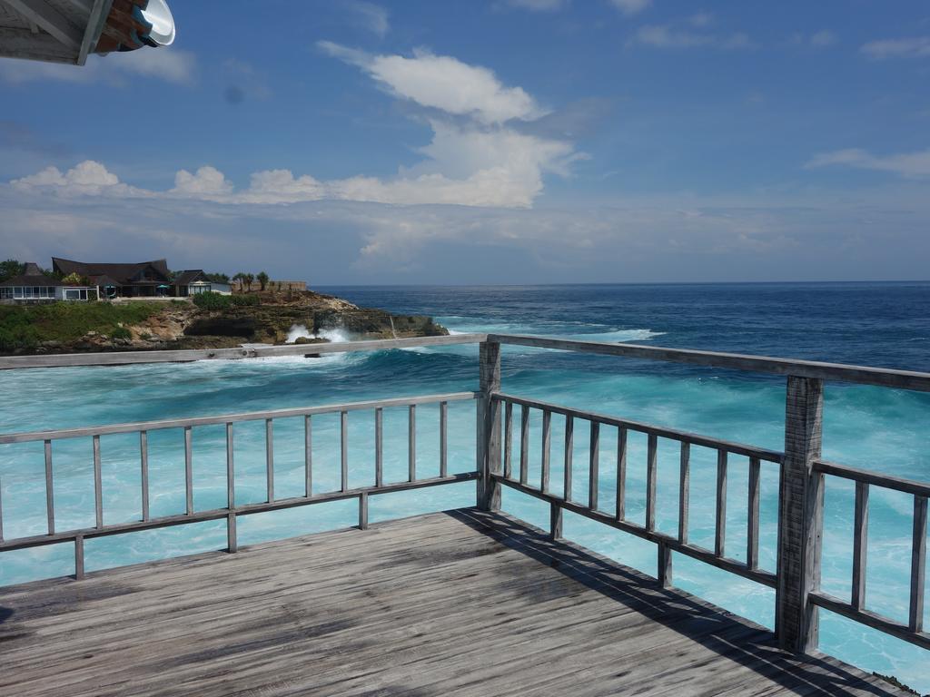 Cliff Park Lembongan Hotel Exterior photo