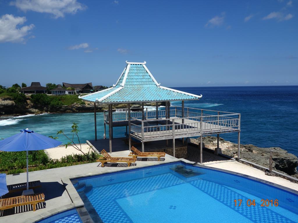 Cliff Park Lembongan Hotel Exterior photo