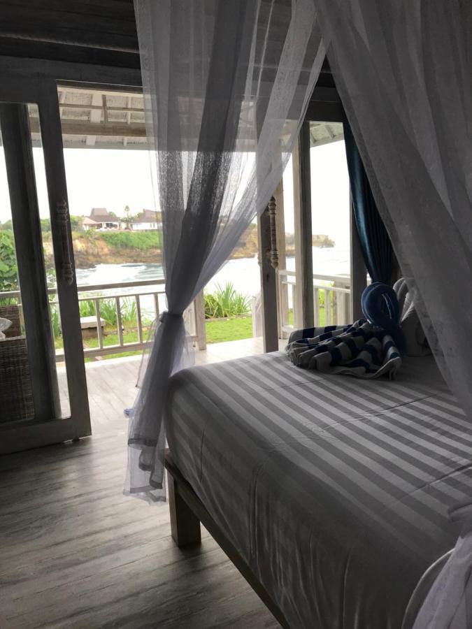 Cliff Park Lembongan Hotel Exterior photo